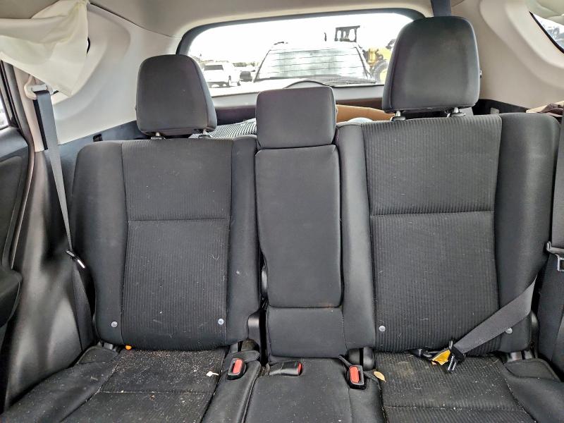 Photo 10 from auction – 2017 TOYOTA RAV4 LE with VIN 2T3ZFREV5HW332361