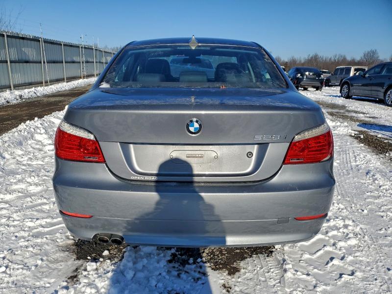 Photo 6 from auction – 2010 BMW 528 XI with VIN WBANV1C52AC444417