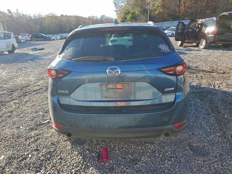 Photo 6 from auction – 2018 MAZDA CX-5 SPORT with VIN JM3KFABM6J1313439