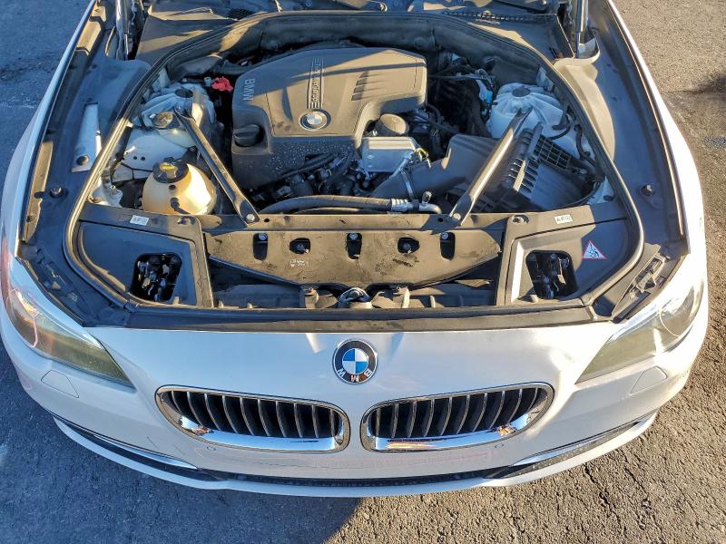 Photo 11 from auction – 2016 BMW 528 I with VIN WBA5A5C51GG349836