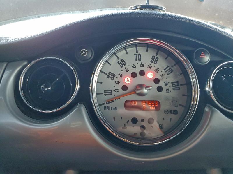 Photo 9 from auction – 2006 MINI COOPER with VIN WMWRC33516TJ78298