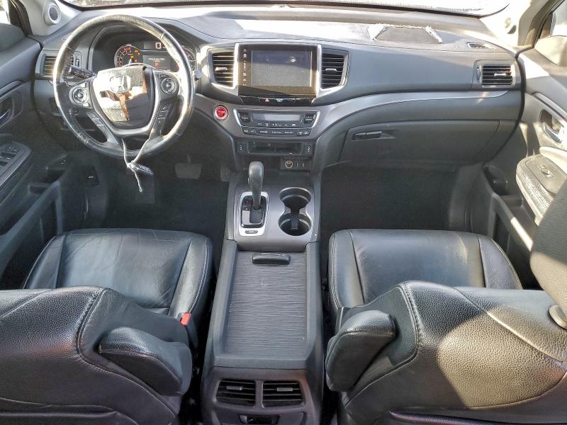 Photo 8 from auction – 2017 HONDA PILOT EXL with VIN 5FNYF6H57HB017315