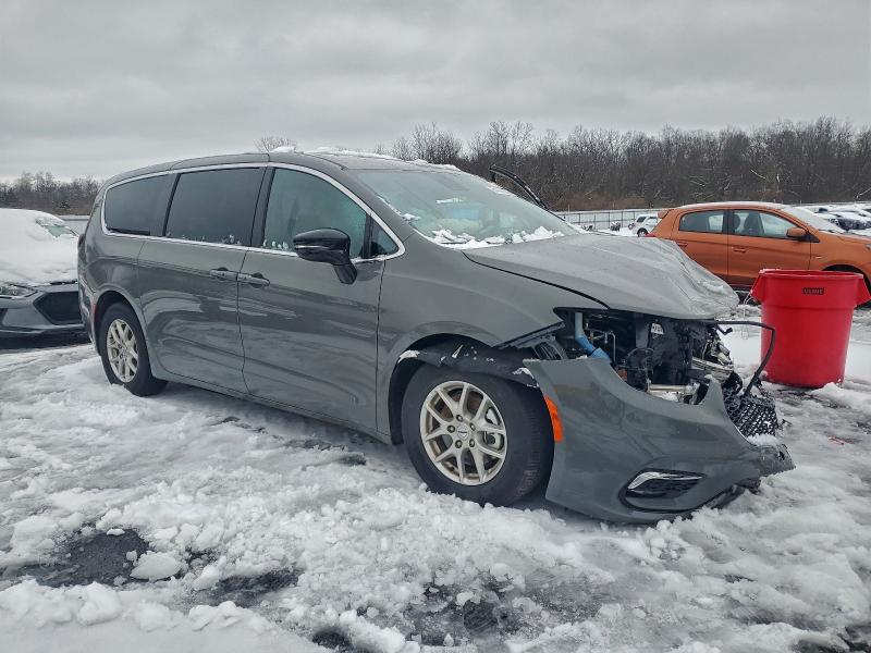 Photo 4 from auction – 2025 CHRYSLER PACIFICA S with VIN 2C4RC1BG7SR556037