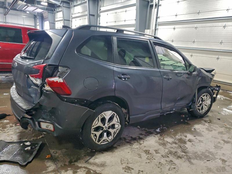 Photo 3 from auction – 2019 SUBARU FORESTER P with VIN JF2SKAEC3KH572374