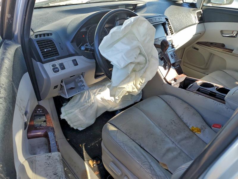 Photo 8 from auction – 2010 TOYOTA VENZA with VIN 4T3ZA3BB2AU024009