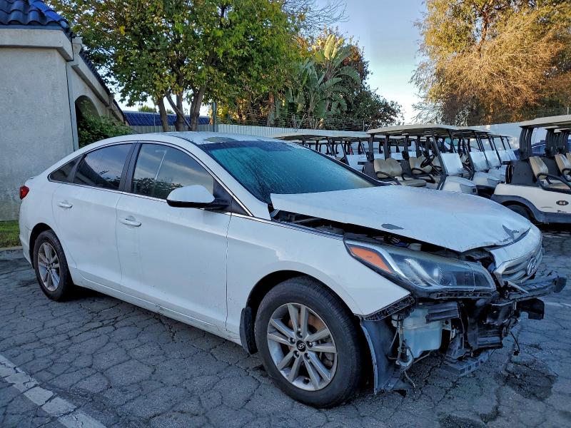 Photo 4 from auction – 2015 HYUNDAI SONATA with VIN 5NPE24AF2FH189952