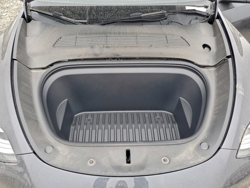 Photo 11 from auction – 2024 TESLA MODEL Y with VIN 7SAYGAEE3RF121437
