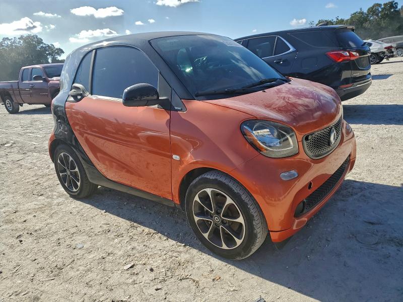 Zdjęcie 4 z aukcji – 2016 SMART FORTWO z VIN WMEFJ5DA6GK076510