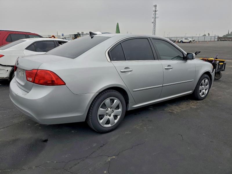 Photo 3 from auction – 2010 KIA OPTIMA LX with VIN KNAGG4A80A5380867