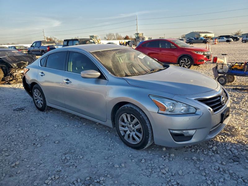 Photo 4 from auction – 2014 NISSAN ALTIMA 2.5 with VIN 1N4AL3AP4EN225871