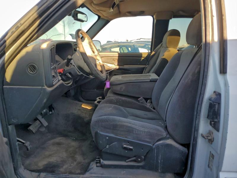 Photo 7 from auction – 2006 CHEVROLET SILVERADO with VIN 1GCEC19V96Z148010