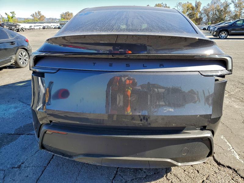 Photo 6 from auction – 2026 TESLA MODEL Y with VIN 7SAYGDED9TF522328