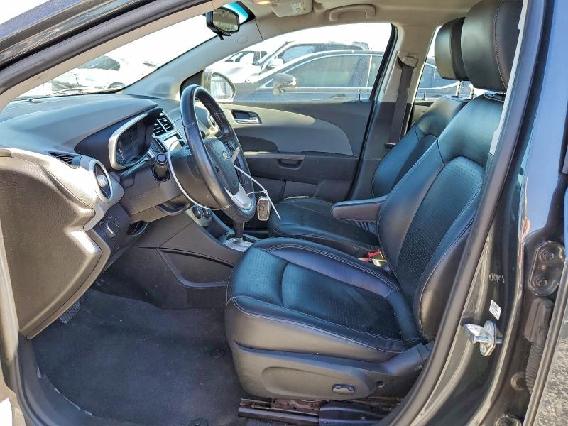 Photo 7 from auction – 2019 CHEVROLET SONIC PREM with VIN 1G1JF5SB4K4128566