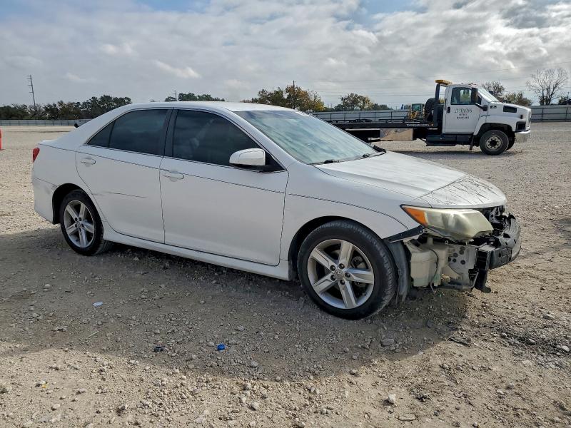 Photo 4 from auction – 2014 TOYOTA CAMRY L with VIN 4T1BF1FKXEU773608