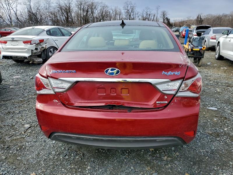 Photo 6 from auction – 2013 HYUNDAI SONATA HYB with VIN KMHEC4A44DA068111