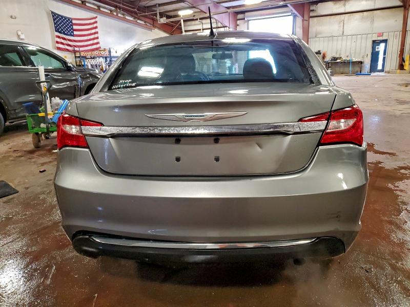 Photo 6 from auction – 2013 CHRYSLER 200 LX with VIN 1C3CCBAB1DN533181