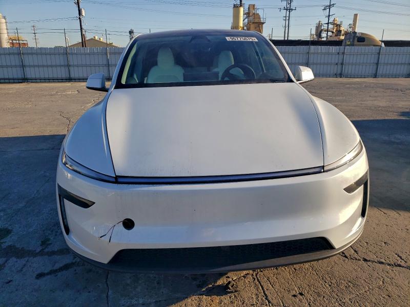 Photo 5 from auction – 2026 TESLA MODEL Y with VIN 7SAYGDEE5TF453629