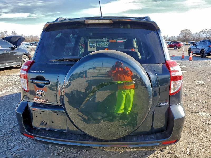 Photo 6 from auction – 2011 TOYOTA RAV4 LIMIT with VIN 2T3DF4DV2BW162904