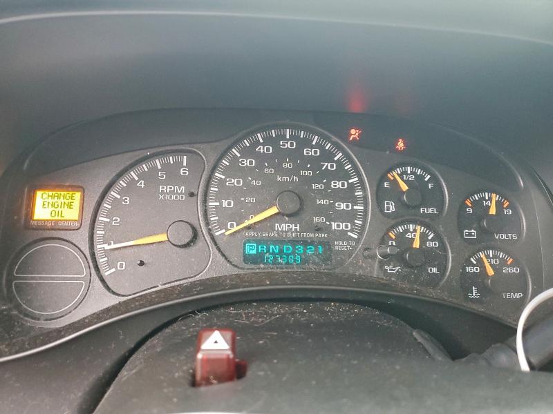 Photo 9 from auction – 2002 CHEVROLET AVALANCHE with VIN 3GNEK13T02G118051
