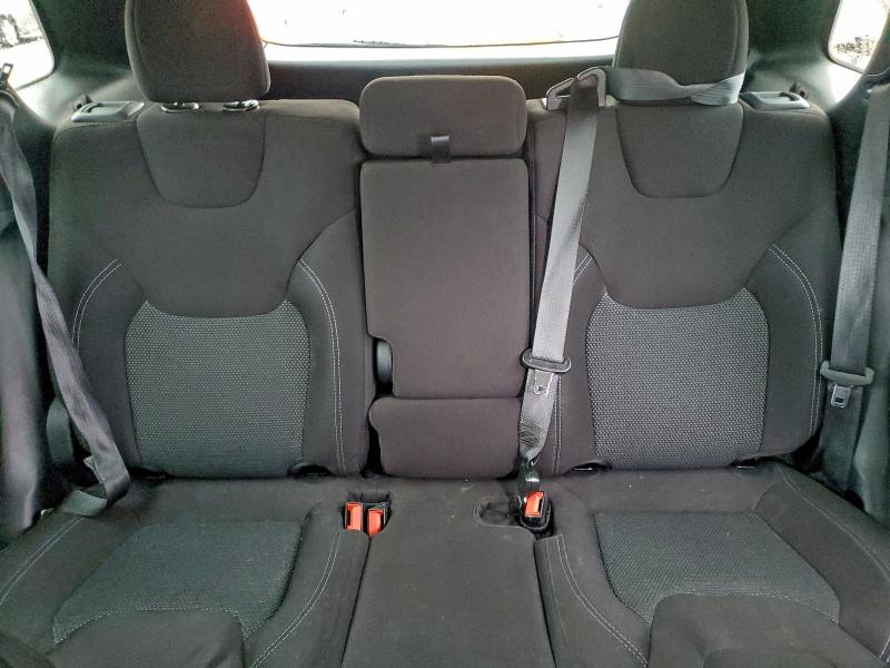 Photo 10 from auction – 2021 JEEP CHEROKEE with VIN 1C4PJLCB4MD169656