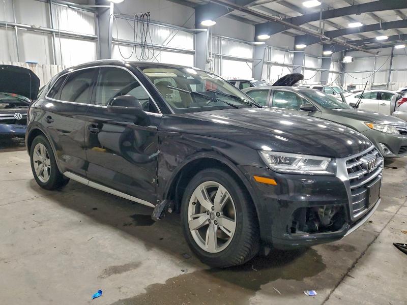 Photo 4 from auction – 2018 AUDI Q5 PREMIUM with VIN WA1BNAFY3J2233805