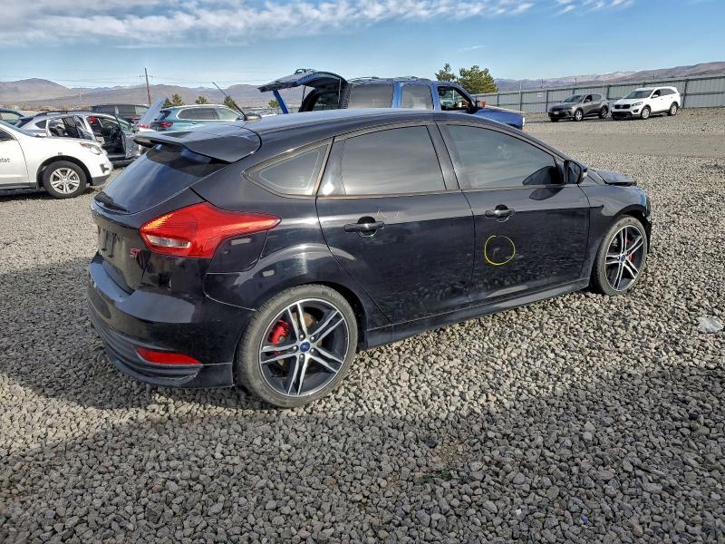 Фото 3 с аукциона – 2016 FORD FOCUS ST с VIN 1FADP3L92GL363391