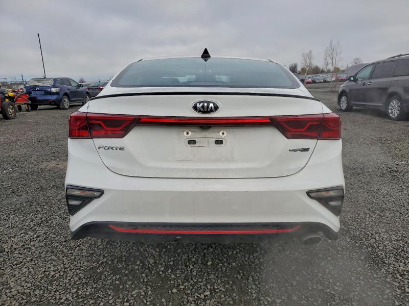Photo 6 from auction – 2021 KIA FORTE GT L with VIN 3KPF34AD3ME316841