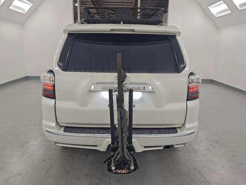 Photo 6 from auction – 2016 TOYOTA 4RUNNER SR with VIN JTEZU5JR3G5129056