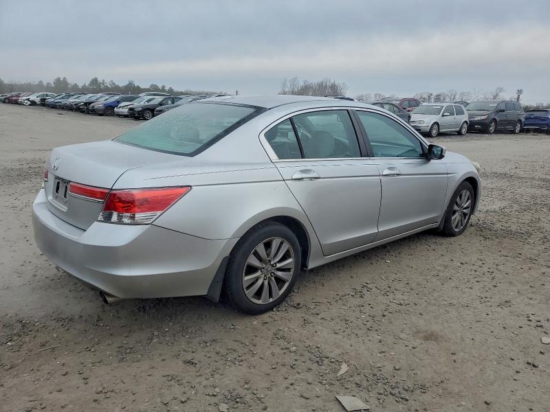 Photo 3 from auction – 2012 HONDA ACCORD EXL with VIN 1HGCP2F84CA159184