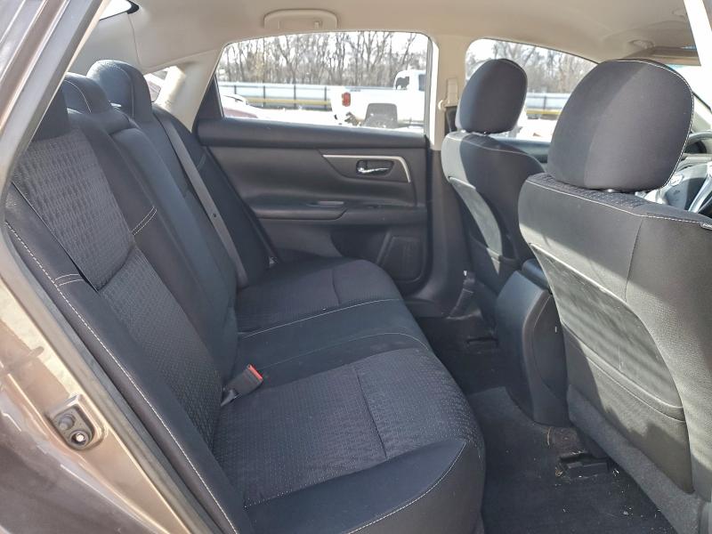 Photo 10 from auction – 2016 NISSAN ALTIMA 2.5 with VIN 1N4AL3AP7GC281978