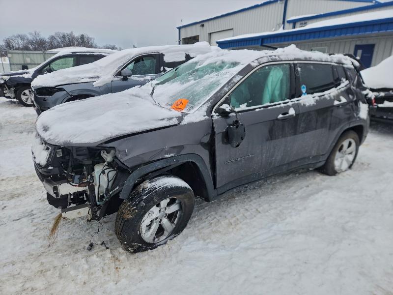 JEEP COMPASS LA 2018 with VIN 3C4NJDBB9JT142523 - Photo from auction