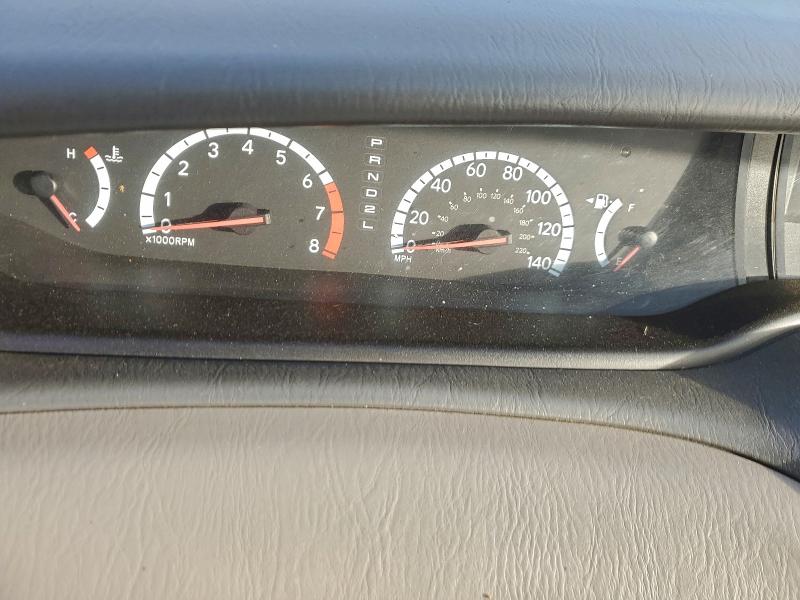 Photo 9 from auction – 2000 TOYOTA AVALON with VIN 4T1BF28B0YU057548
