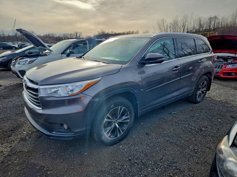 TOYOTA HIGHLANDER 2016 with VIN 5TDJKRFH4GS299225 - Photo from auction