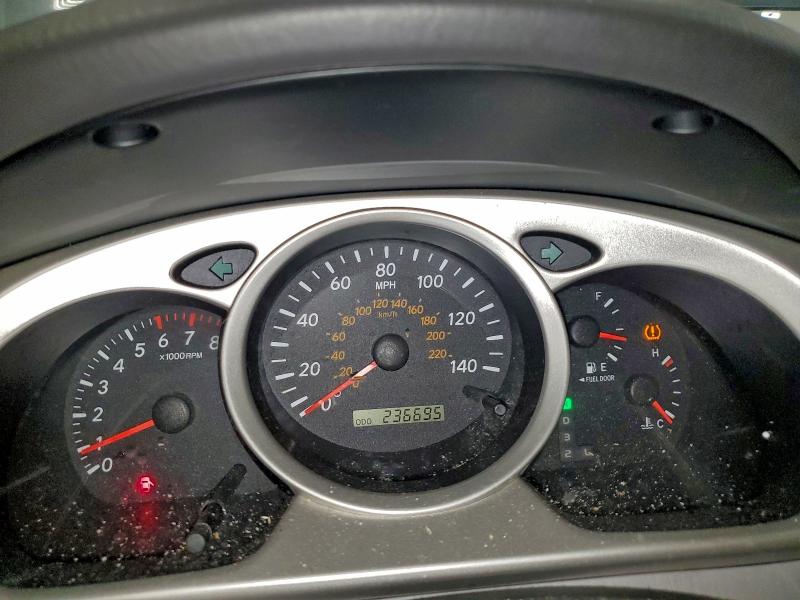 Photo 9 from auction – 2006 TOYOTA HIGHLANDER with VIN JTEEP21A660149053