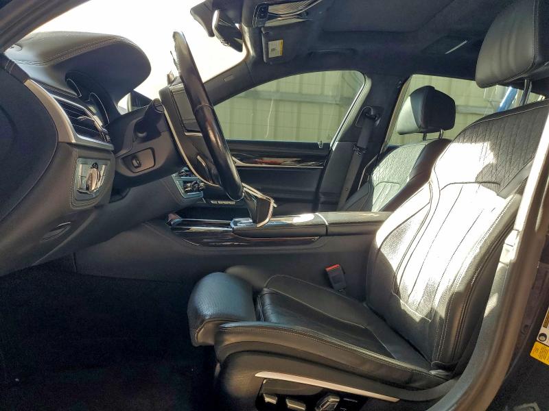 Photo 7 from auction – 2017 BMW 750 I with VIN WBA7F0C38HGM22133