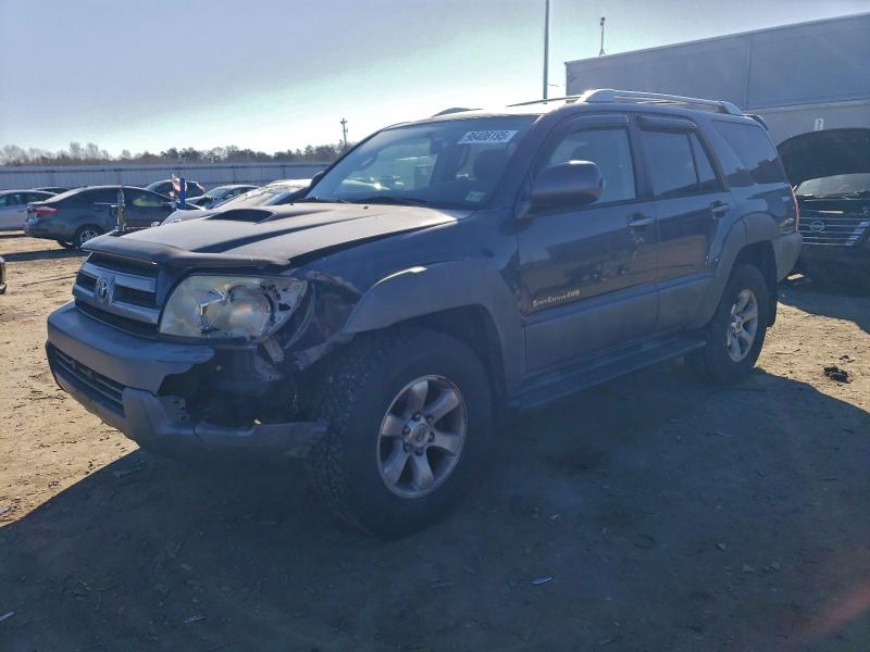 TOYOTA 4RUNNER SR 2003 with VIN JTEBU14R530011765 - Photo from auction