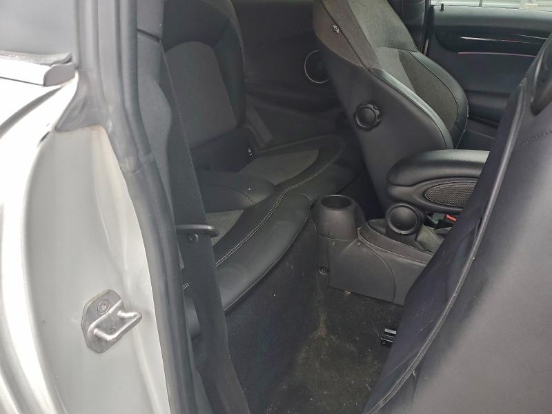 Photo 10 from auction – 2015 MINI COOPER S with VIN WMWXP7C52F2A33783
