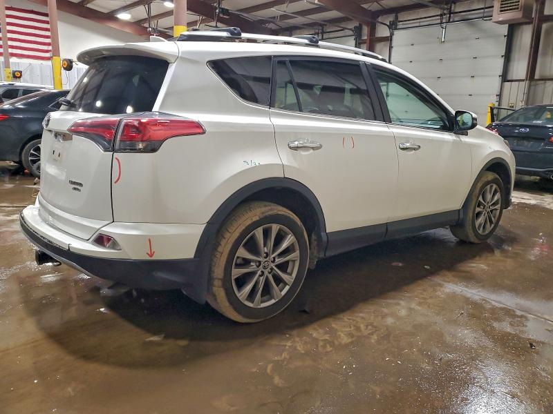Photo 3 from auction – 2017 TOYOTA RAV4 LIMIT with VIN 2T3DFREVXHW553495