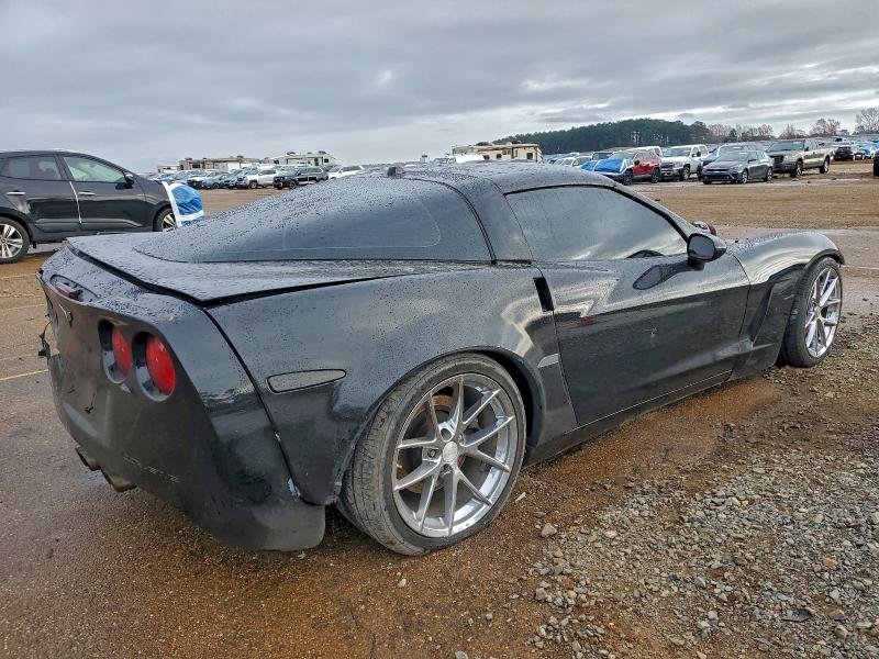 Photo 3 from auction – 2005 CHEVROLET CORVETTE with VIN 1G1YY24U955111833