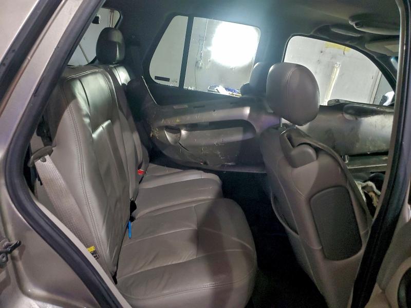 Photo 10 from auction – 2002 OLDSMOBILE BRAVADA with VIN 1GHDT13S422104584