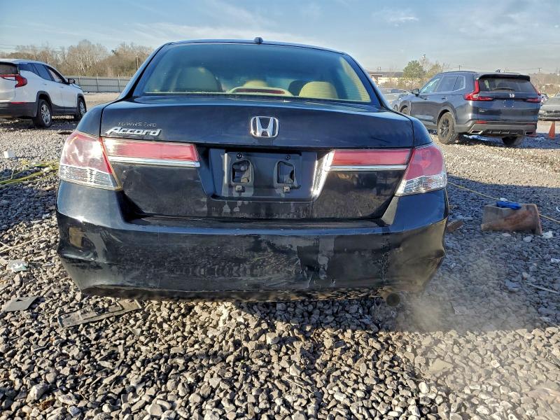 Photo 6 from auction – 2011 HONDA ACCORD with VIN 1HGCP2F86BA059182