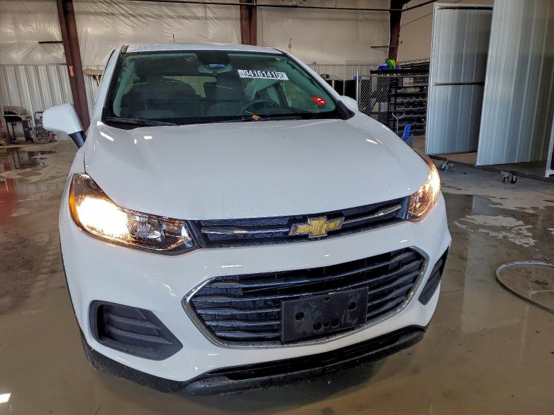 Photo 5 from auction – 2022 CHEVROLET TRAX LS with VIN KL7CJNSM4NB547840