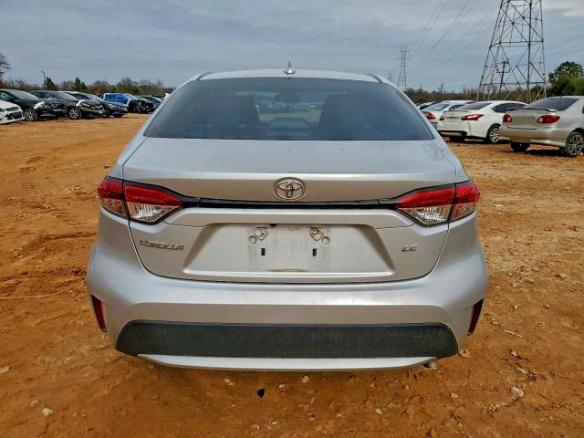 Photo 6 from auction – 2020 TOYOTA COROLLA LE with VIN 5YFEPRAE6LP049519