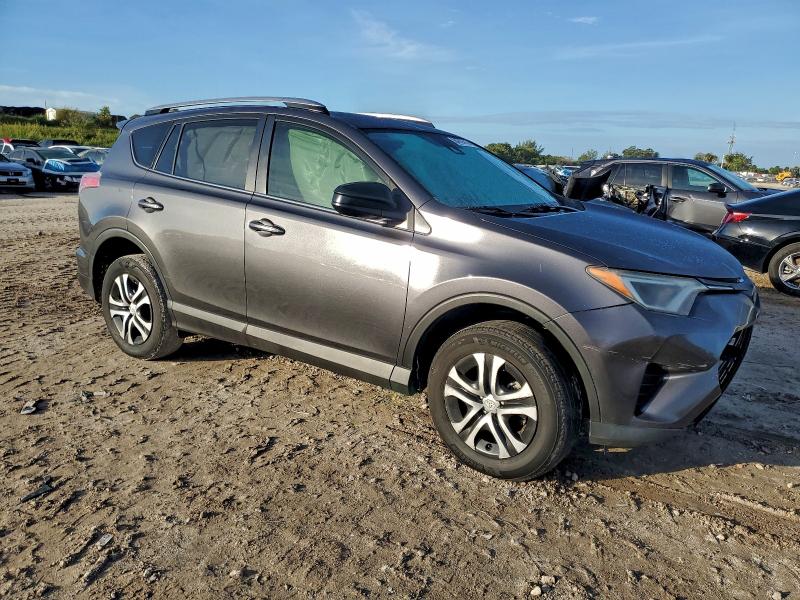 Photo 4 from auction – 2018 TOYOTA RAV4 LE with VIN JTMZFREV7JJ160984