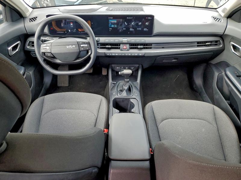 Photo 8 from auction – 2025 KIA K4 LX with VIN 3KPFT4DE3SE054160