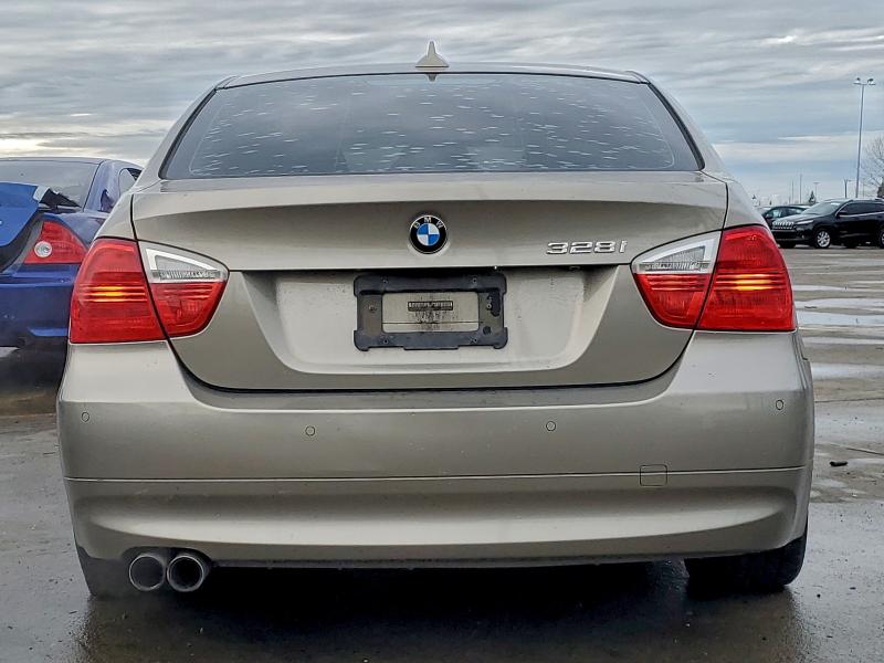 Photo 6 from auction – 2008 BMW 328 I with VIN WBAVA37578NL53143