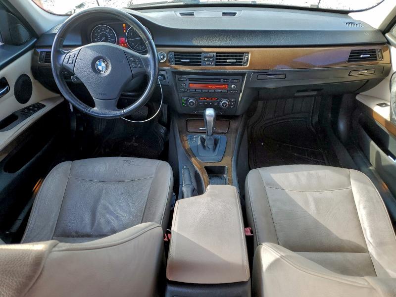 Photo 8 from auction – 2009 BMW 328 I with VIN WBAPH77569NL83165