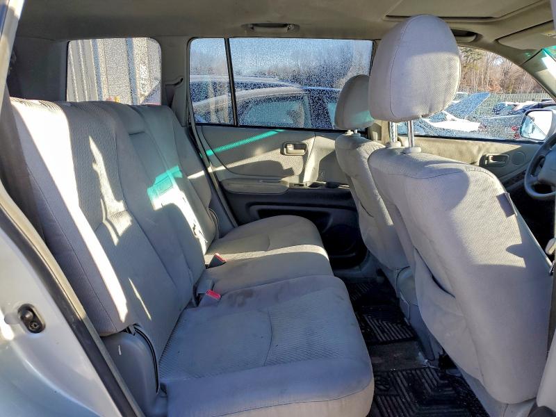 Photo 10 from auction – 2005 TOYOTA HIGHLANDER with VIN JTEEP21A150135589