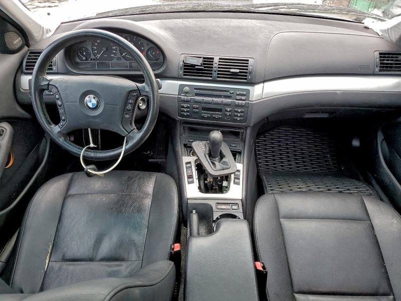 Photo 8 from auction – 2004 BMW 325 I with VIN WBAEV33474KR31948