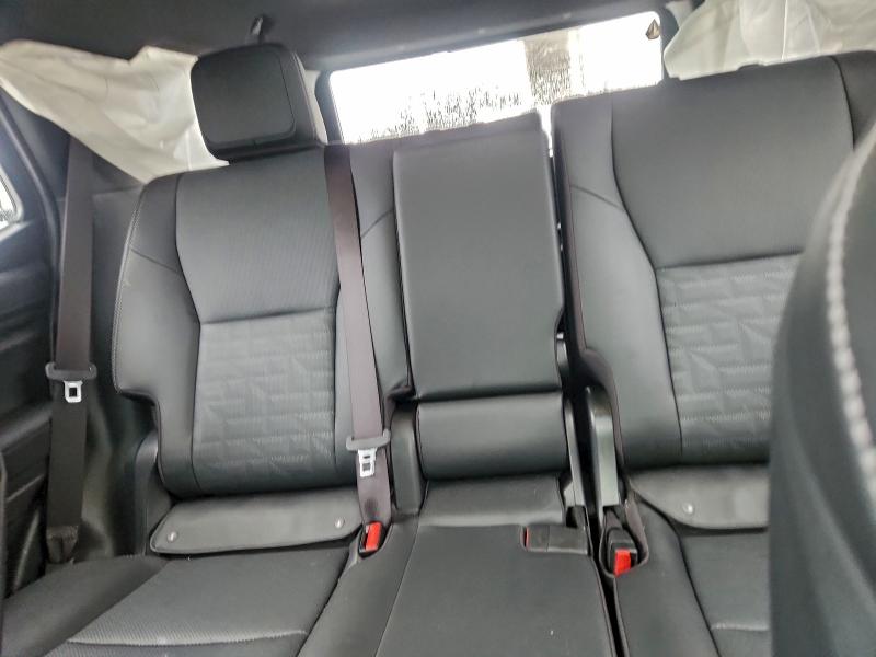 Photo 10 from auction – 2025 TOYOTA 4RUNNER SR with VIN JTEVA5BR6S5044288